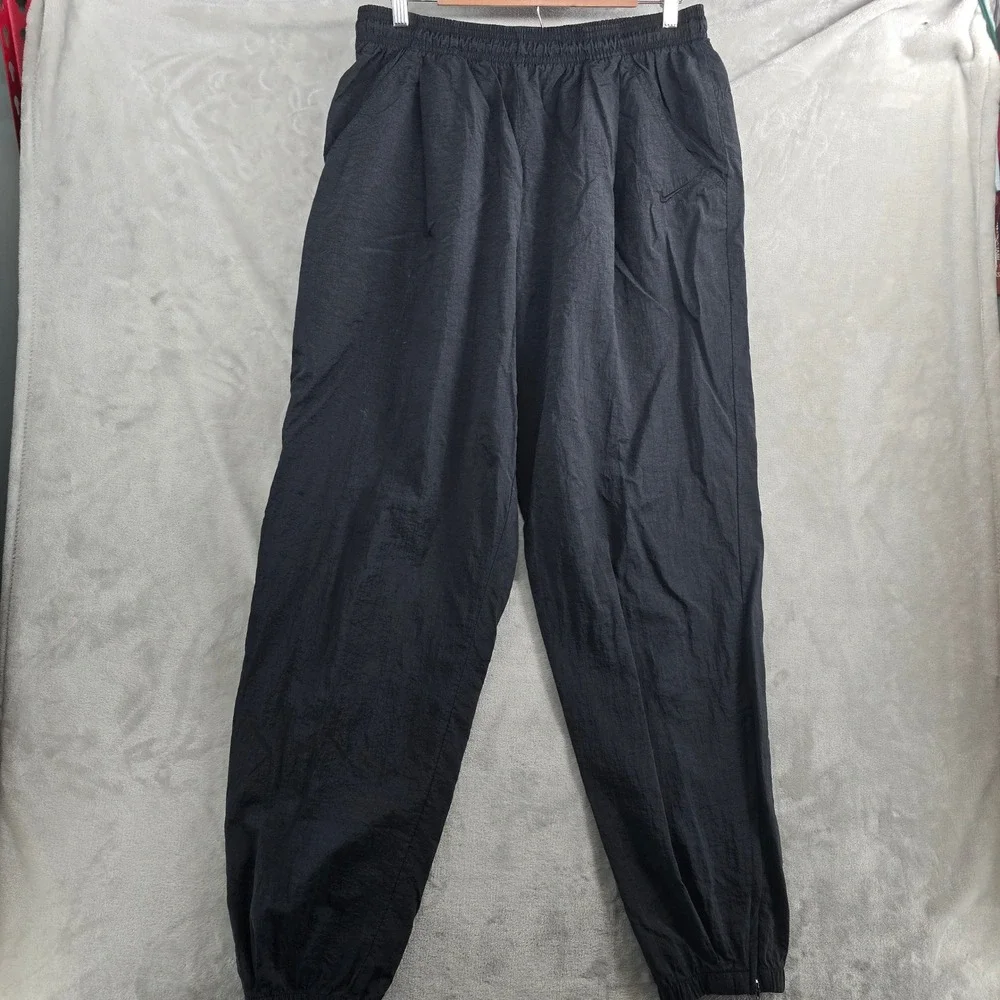 Vtg Nike Size XL Track Pants Black Nylon Joggers Elastic‎ Waist Logo